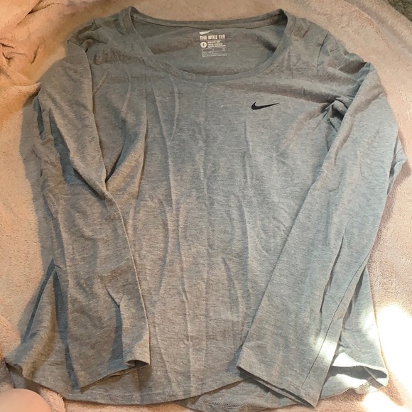 Long sleeve Nike tee